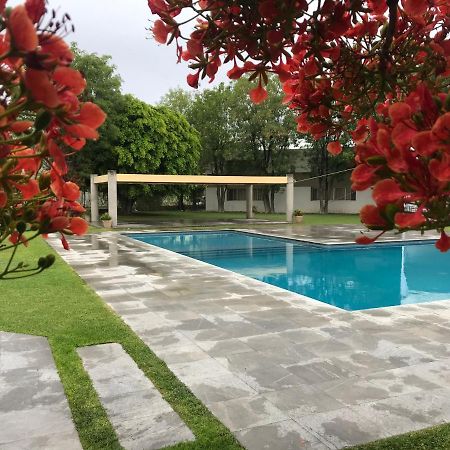 Hotel Villablanca Tehuacán Kültér fotó