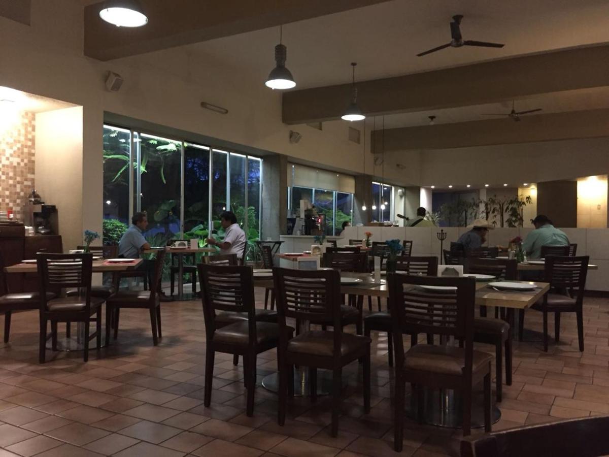 Hotel Villablanca Tehuacán Kültér fotó