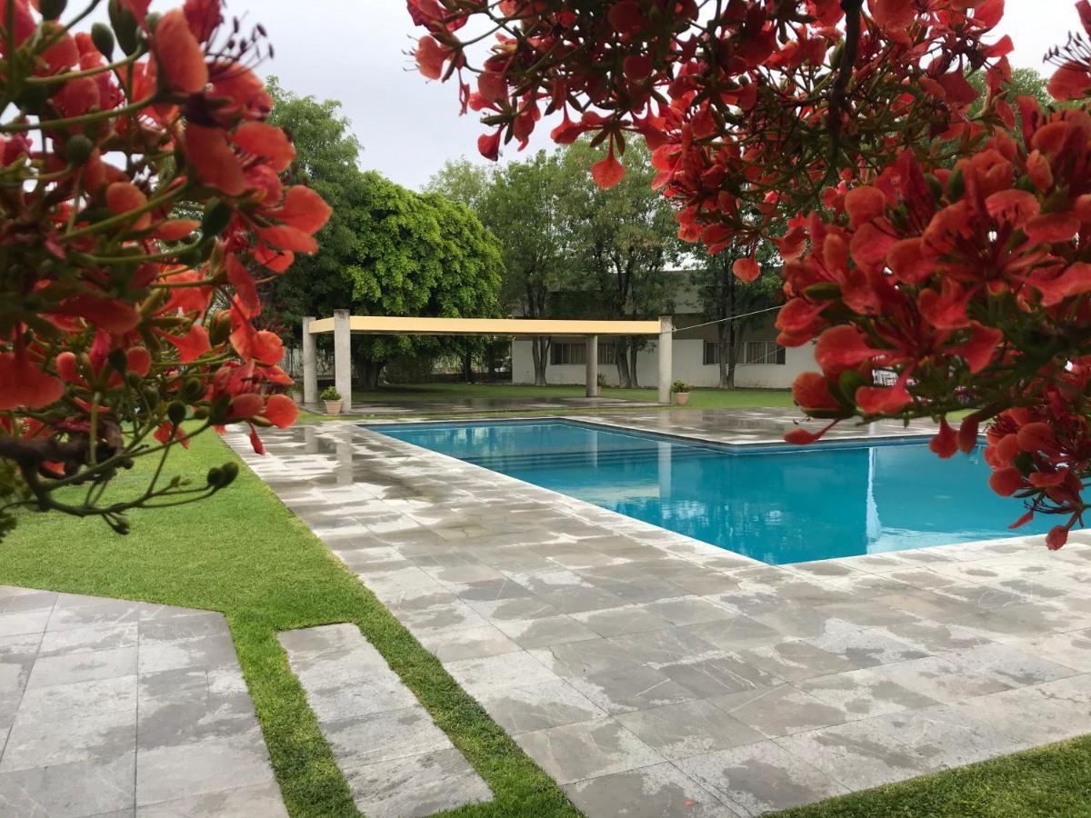 Hotel Villablanca Tehuacán Kültér fotó