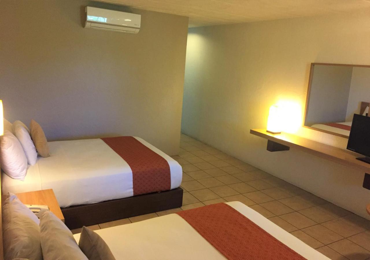 Hotel Villablanca Tehuacán Kültér fotó